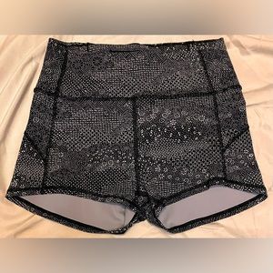 Lululemon shorts, great condition